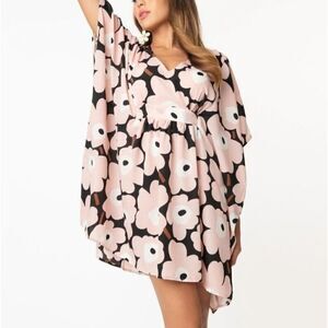 Smak Parlour Dress ONE SIZE Pink and Black Floral Kaftan‎ Dress